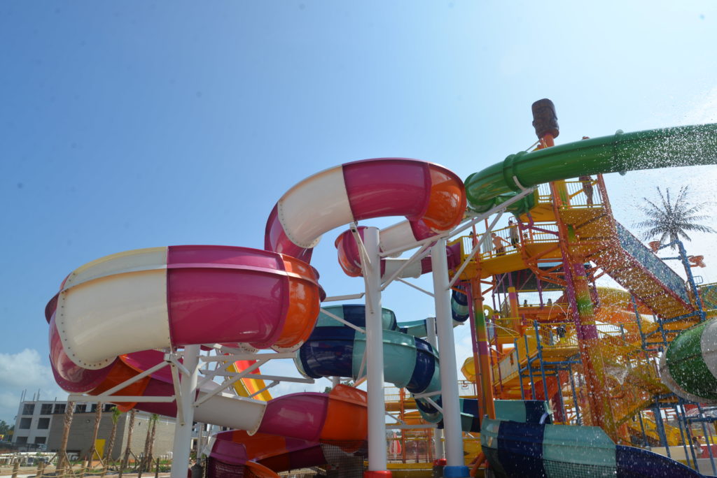 1 – Pelican Plunge
